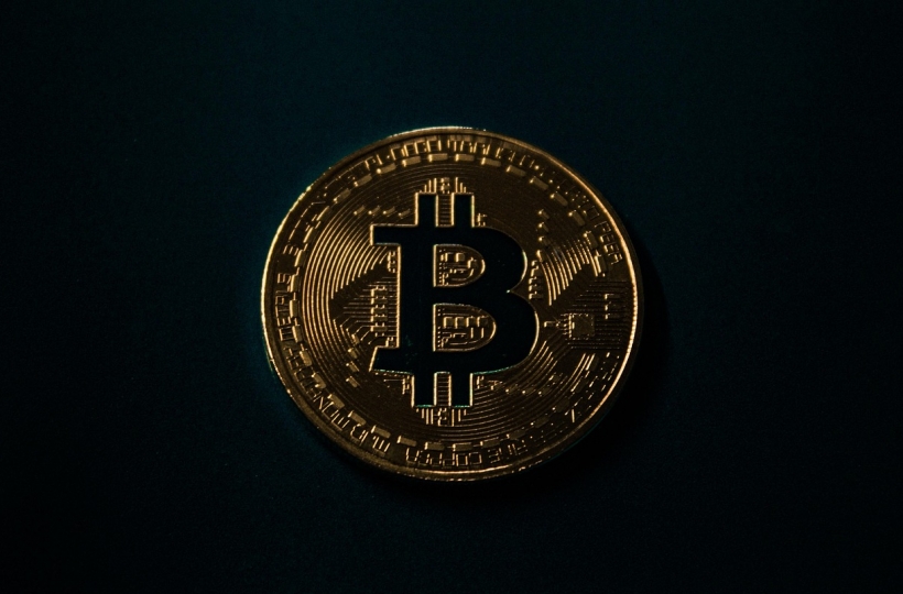 okpay钱包提现到账银行与渣打银行达成合作 上线区块链实时结算系统